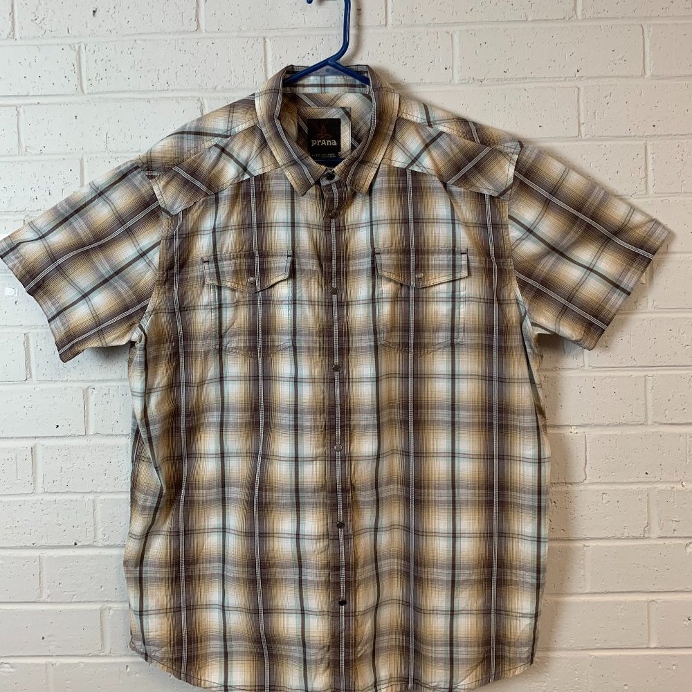 PrAna Mens size XL Brown Plaid Snap Down front Short Sleeve Casual Shirt